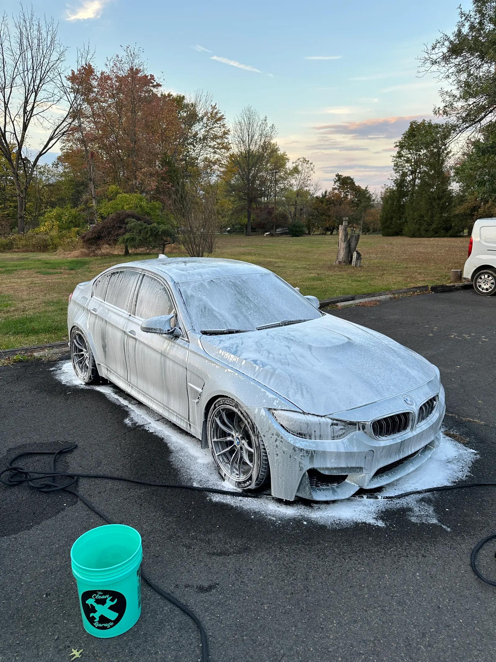 BMW — wash detail by GNelson Detailing